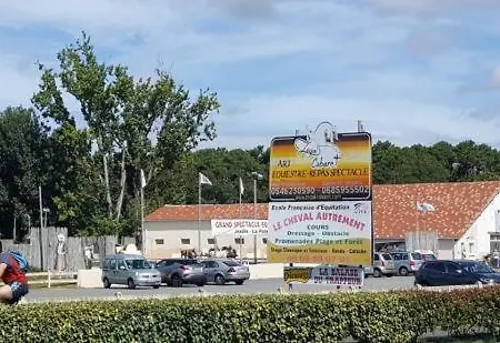 Superbe Mobil - 2ch 670 Bonne Anse 4 Etoiles - Charentes Maritime